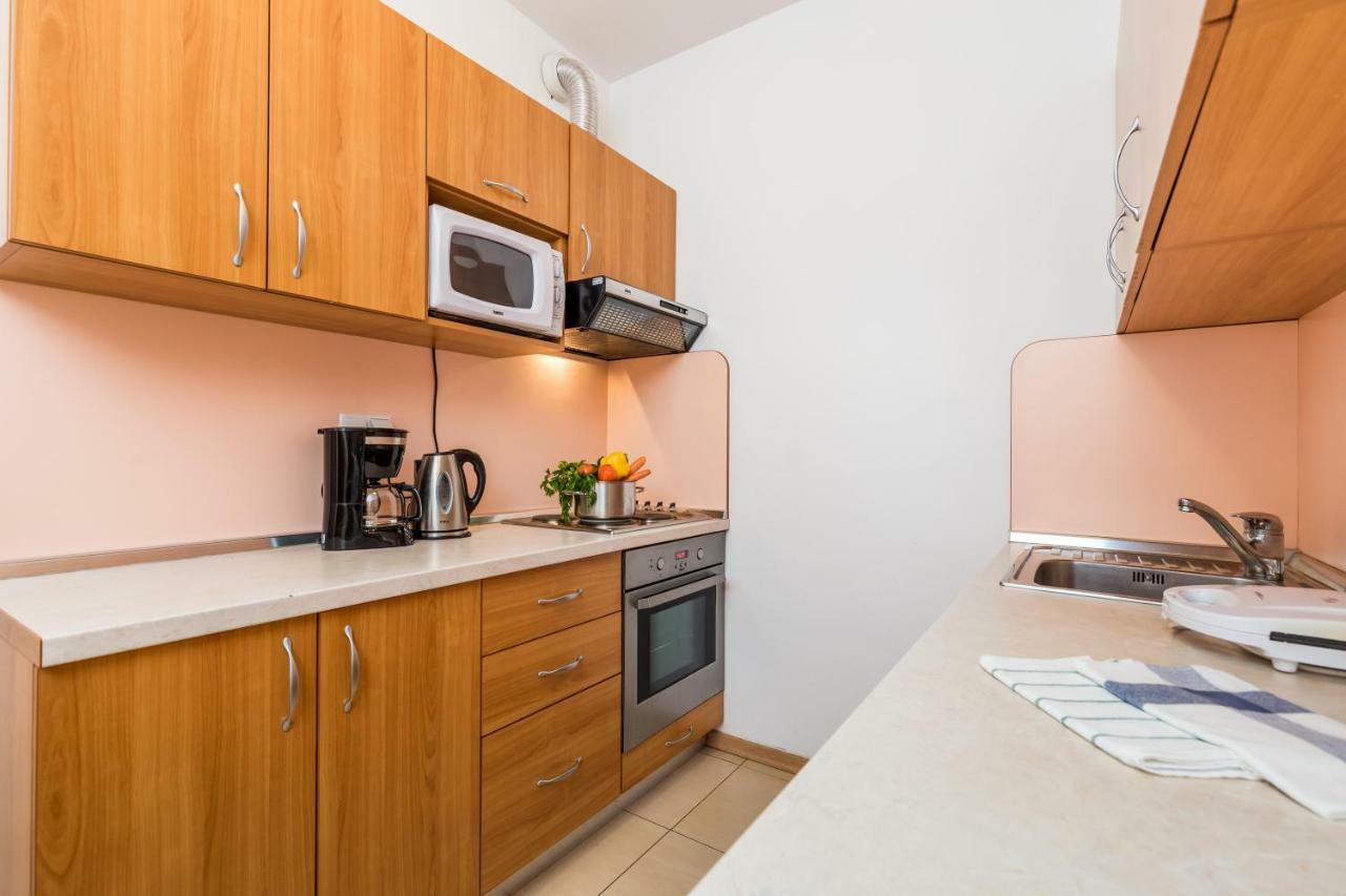 Villas Kampor Ngoại thất bức ảnh
